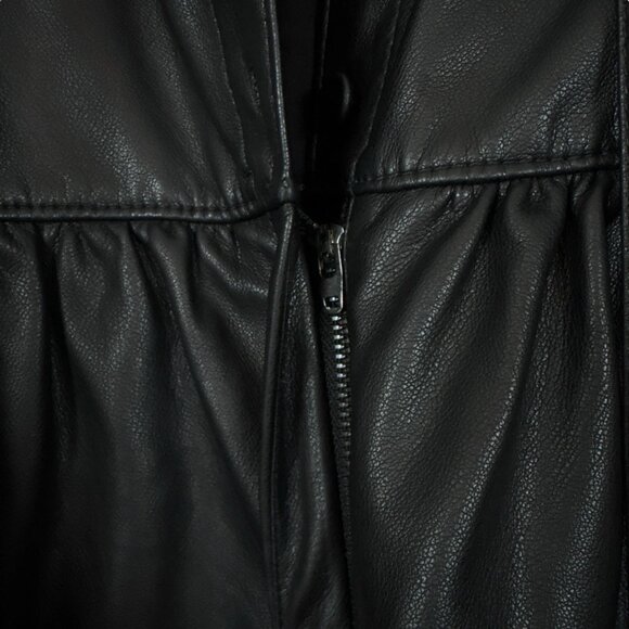 Rebecca Taylor RTR Faux Leather Buttoned Long Sleeve Romper Black Size 8 - Picture 6 of 11